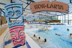 Vue de la piscine La Vague avec un motif ethnique